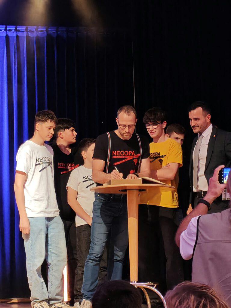 Eintrag ins goldene Buch der Gemeinde Morbach
